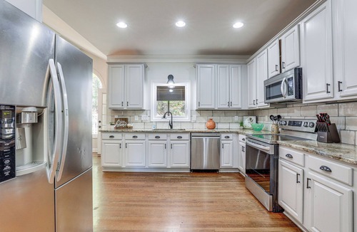 Braselton House | Walk to Trails: Peaceful Family Home in Braselton