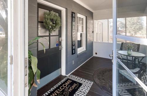 Dixieland House | Walkable Dixieland District Gem with Yard