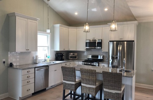 West Cape May House | Walkable Location Cape May Home w Pool, 1st-Fl BR, Near Dining, Market & Beach
