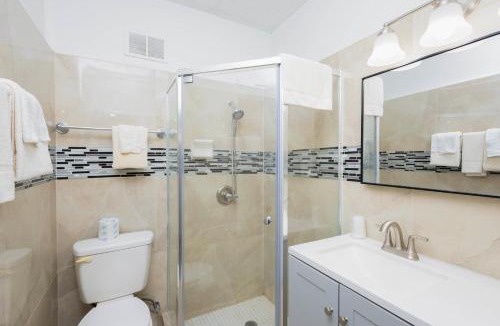 Warm Mineral Springs Hotel | Warm Mineral Springs Motel