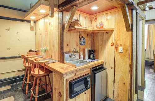 Wilcoe Apartment | Warrior Trail Access! Converted Schoolhouse Suite