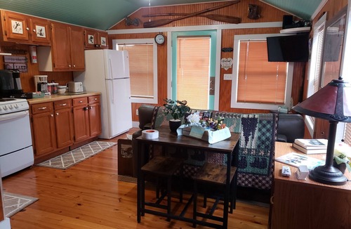 Vonore Cottage | Water front cottage w/water access, firepit & great sunsets.