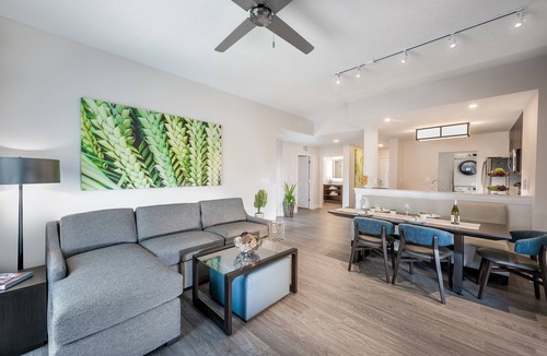 Four Corners Condo | Water Park On-Site | Shuttle to Disney World