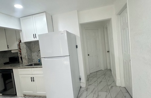 Coquina Key Apartment | WATERFRONT 2bd/1ba Apartment w/Kayaks