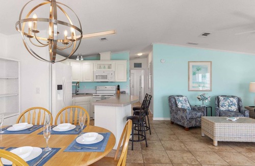 Cudjoe Key House | Waterfront 2BR in Venture Out with 35' Dock, Pool & Marina Basin Views