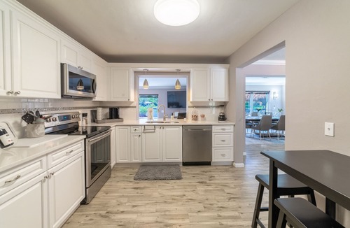 Lake Clarke Shores House | Waterfront, 3 bd, 2 baths, pool, sleeps 10
