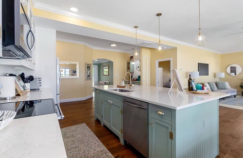 Walkers Holly Hill House | Waterfront 4 Bed House Daytona Beach FL