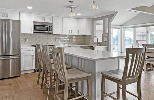 Osbornsville House | Waterfront 4-BR/3 Bath Home in Toms River with Private Pool and Hot Tub