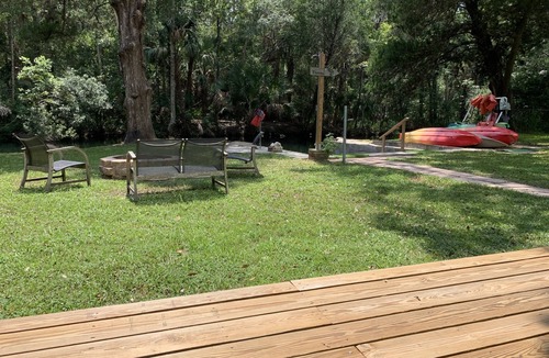 Homosassa House | WATERFRONT Beautiful Inside and Out! Kayaker’s Paradise Fishing Manatees