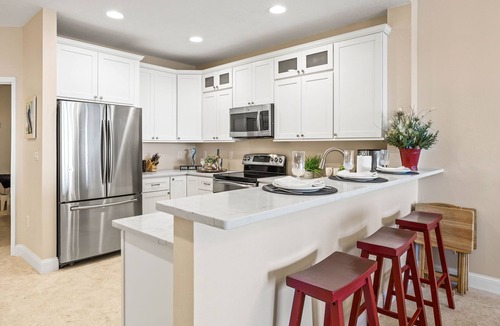 Clearwater Beach Condo | Waterfront Breeze Condo | Pool | Water views