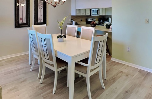 South Island Condo | Waterfront Condo- Balcony, Community Pool, Dock+ Canal Access