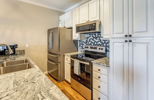 Carolina Yacht Landing Condo | Waterfront Condo w/Views & Pool in Little River