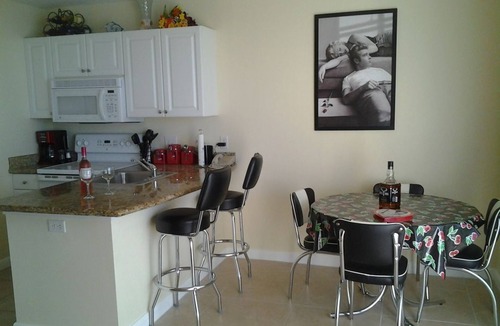 St. Petersburg - Clearwater Condo | Waterfront condo with private balcony. Sun All Day!