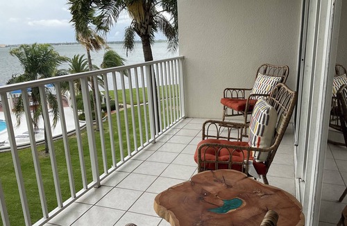 Bayway Isles Condo | Waterfront condo with stunning views on Boca Ciega Bay - Isla Key - Updated