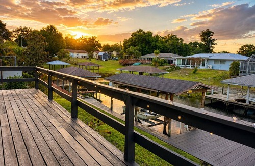 Placid Lakes House | Waterfront Escape | Dock, Deck, Kayaks, Pool Table