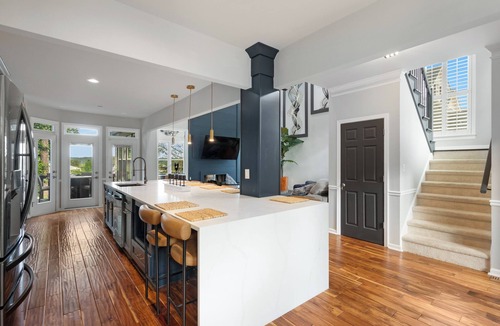 Buford House | Waterfront home Lake Lanier