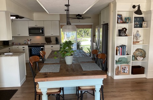 Edgewater House | Waterfront home for rent. Two bed two bath completely remodeled. 50 ft dock incl
