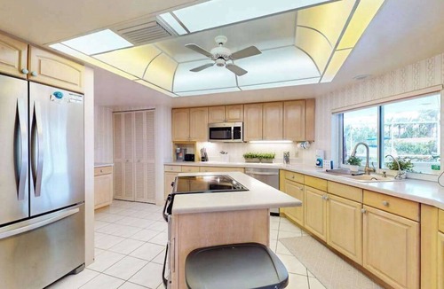 Sorrento Shores House | Waterfront home with pool dock accessible to Gulf with AC & WD
