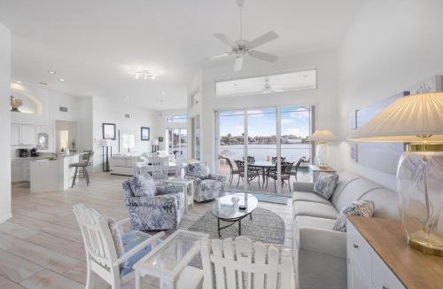 Marco Island House | Waterfront home with views, pool and walk to beach