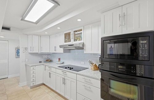 Palma del Mar Condo | Waterfront Isla del Sol Condo w Balcony & Pool