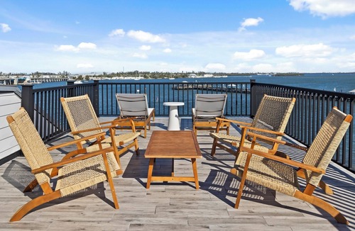 Bradenton Beach House | Waterfront Luxury Home with Pool and Spa, Golf Cart, and beach Bikes included!