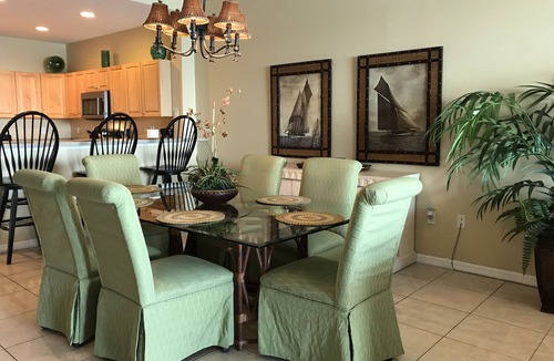Clearwater Beach Condo | Waterfront luxury 3 BR condo on Clearwater Beach