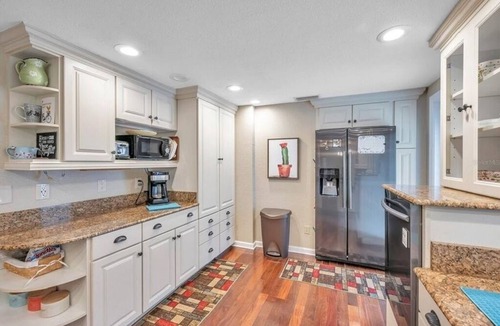 Ozona House | Waterfront luxury home in Ozona.