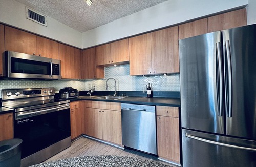 West Avenue Condo | Waterfront Luxury private balcony
