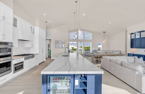Marathon House | Waterfront Luxury: Pool, Deep-Water Dock & More!
