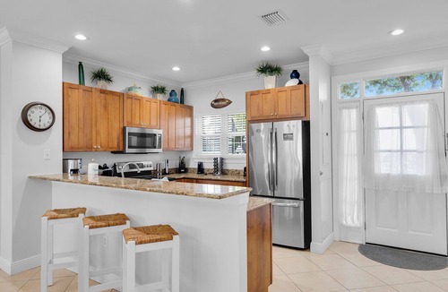 Marathon House | Waterfront luxury Villa (14) with spectacular sunset views and boat slip