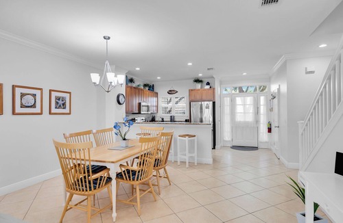 Marathon House | Waterfront luxury Villa (14) with spectacular sunset views and boat slip