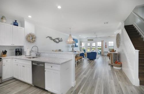 Indigo Reef Marina Homes House | Waterfront luxury Villa 43 with spectacular sunset views and boat slip townhouse