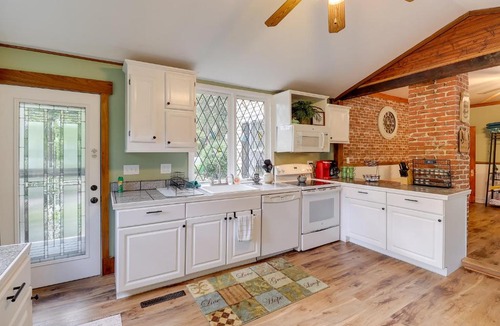 Golts House | Waterfront Millington Vacation Rental w/Hot Tub!