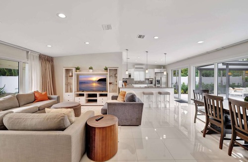 Riverside Park House | Waterfront Oasis w/Enclosed Pool!