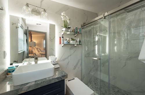 Bay Point House | Waterfront Paradise at Ocean 18