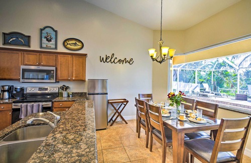 Caloosahatchee House | Waterfront Pool & Spa: Relaxing Cape Coral Retreat