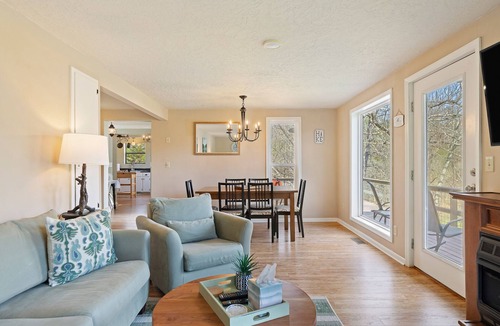 Sparta House | Waterfront River House - kayak, fish, & relax!