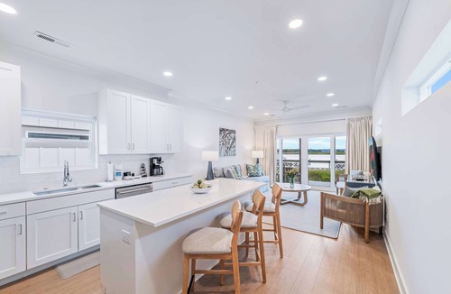 Georgetown House | Waterfront Villa with Pool & Boat Slip