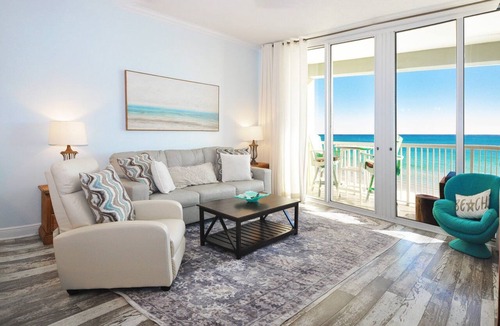Fort Walton Beach Condo | Waters Edge 613 Top Floor Beach Gem, Perfect Views, Luxury Condo, Pool, Covered Parking
