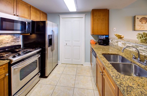 Fort Walton Beach Condo | Waterscape A305: 2 K Suites; Buckrm-1/2 bath; 9/13-17 20% off 199! Gulf Views