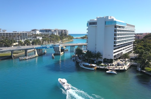 Boca Raton Hotel | Waterstone Resort & Marina Boca Raton, Curio Collection by Hilton