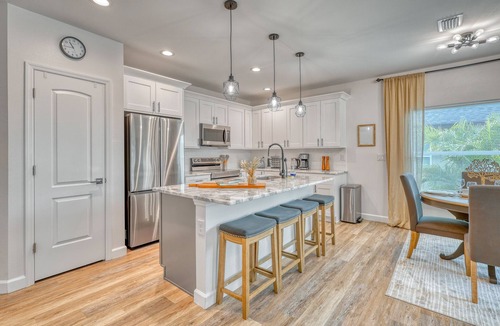 Pinehurst Villa | Waterview Vacation Retreat Close To Ocean