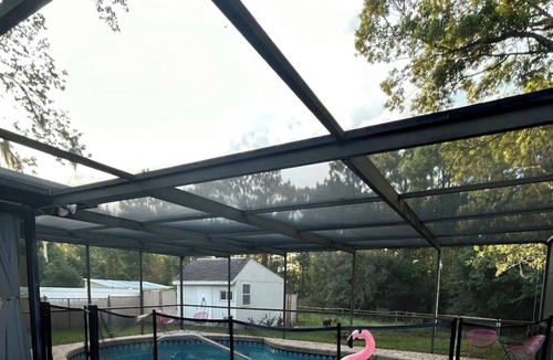 Spring Hill House | Weeki Wachee & Gulfcoast Gem ~ Private heated pool! Pet friendly!