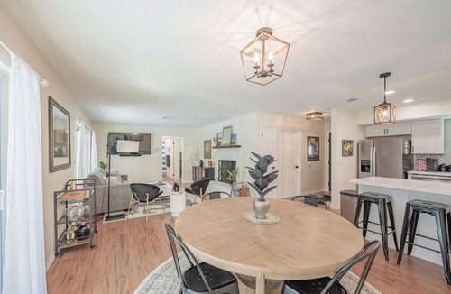 Forest Oaks House | Weeki Wachee Podnnn