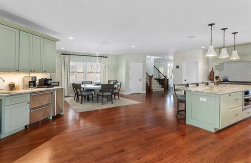 Cape May House | Welahpu Beach Welahpu Beach - private oasis where poolside days, outdoor games, wellness amenities, and the best of Cape May come together to create an unforgettable escape.