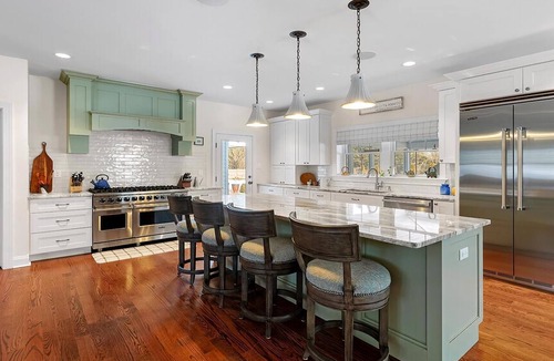 Cape May House | Welahpu Beach Welahpu Beach - private oasis where poolside days, outdoor games, wellness amenities, and the best of Cape May come together to create an unforgettable escape.