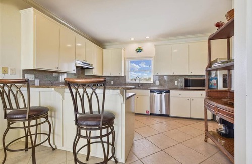 Treasure Beach Village House | Welcome to BEACH BEAUTY!