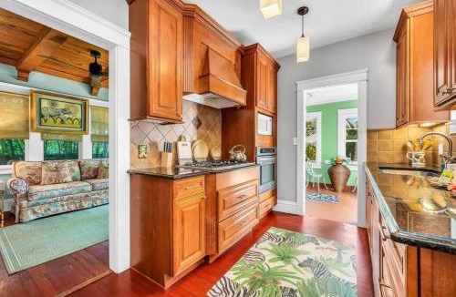 Flamingo Parks Villa | Welcome to Casa Kanuga, The Secret Gem of WPB!