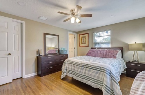 Northside House | Welcome to Merival Manor! Fresh & New find your way to this spacious hideaway