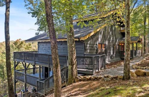 Beech Mountain Ski Chalet | Welcome to The Pine Ridge Retreat!